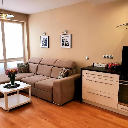 Apartament Crs Διαμέρισμα Ζιελόνα Γκόρα Εξωτερικό φωτογραφία