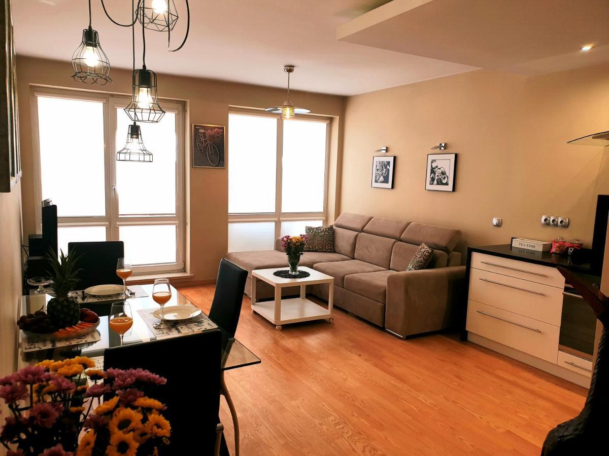 Apartament Crs Διαμέρισμα Ζιελόνα Γκόρα Εξωτερικό φωτογραφία