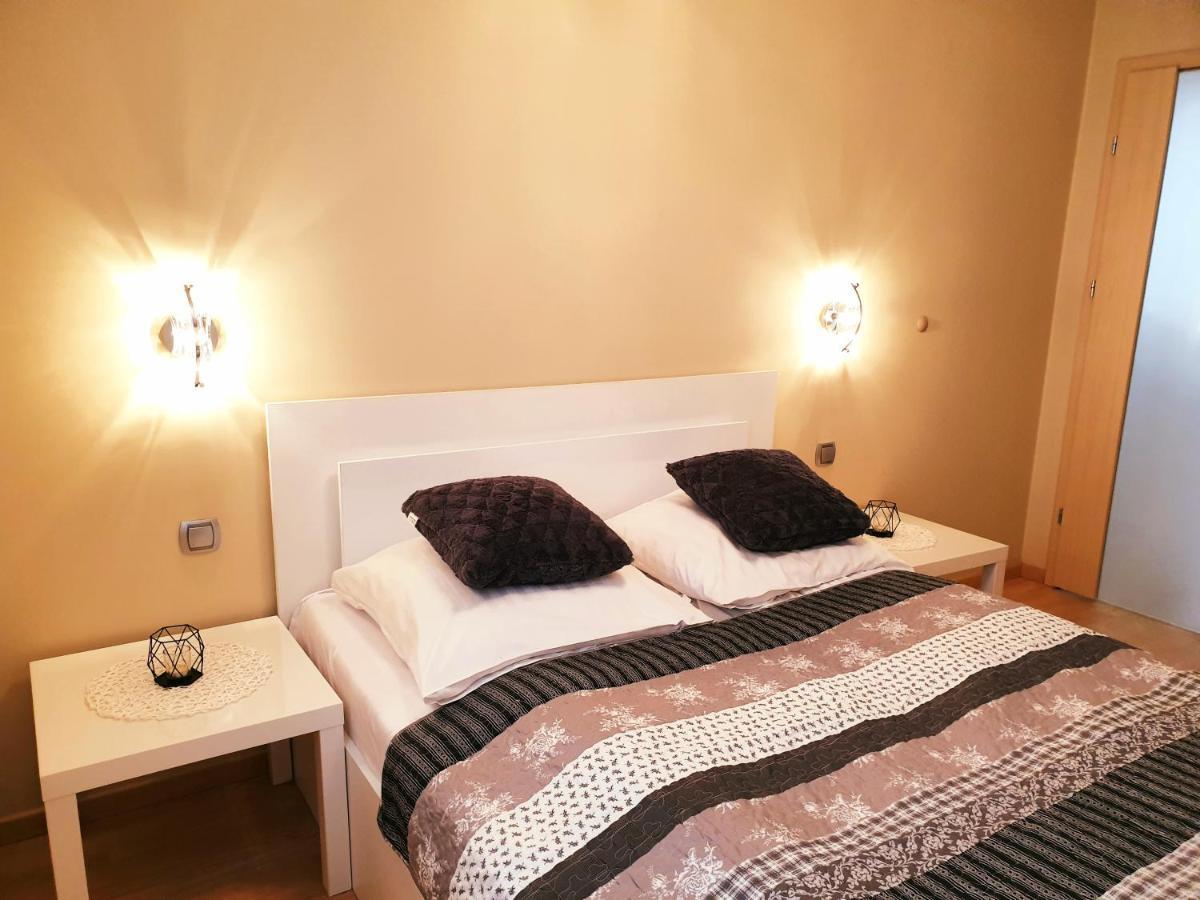 Apartament Crs Διαμέρισμα Ζιελόνα Γκόρα Εξωτερικό φωτογραφία